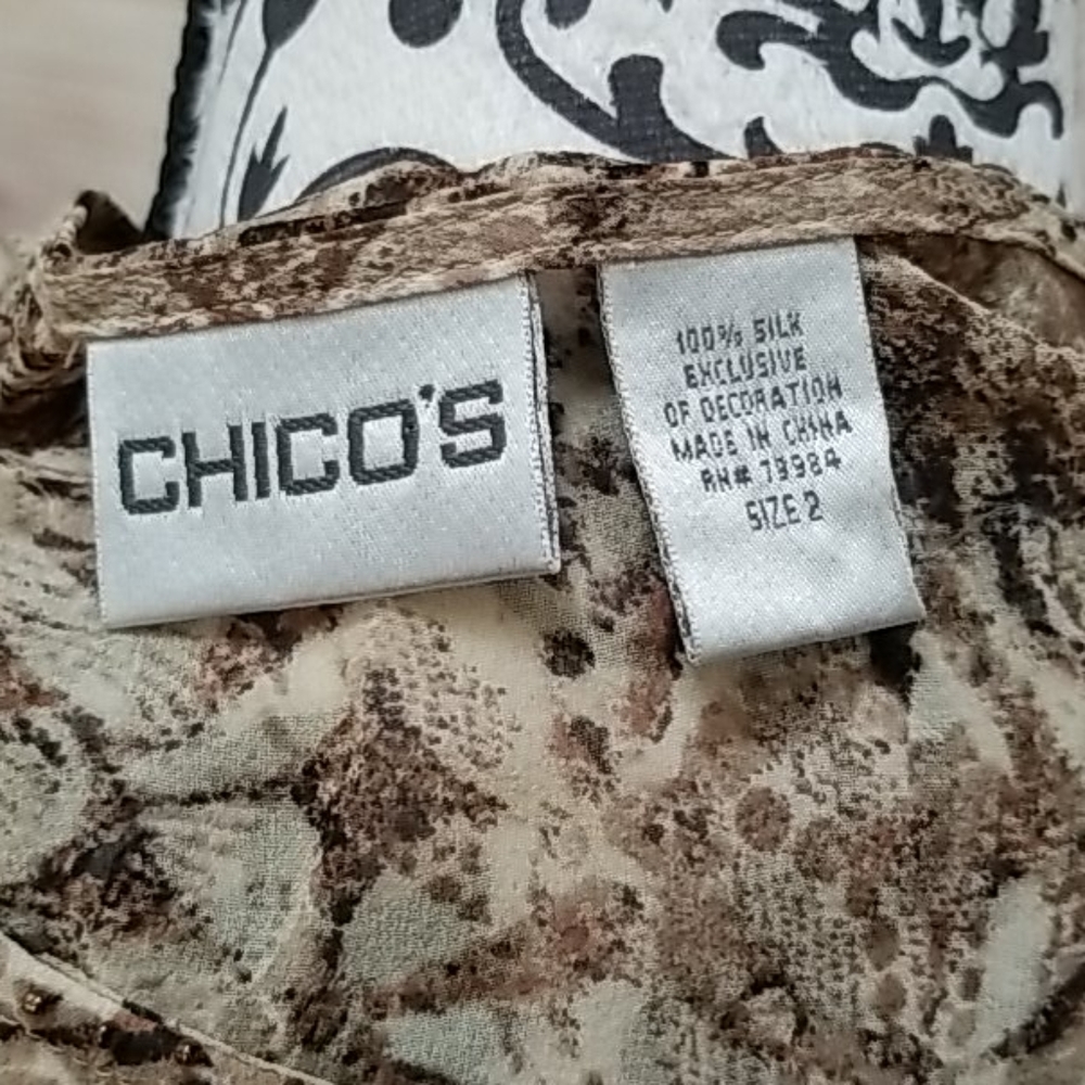 Chico’s Woman Top 100% Silk Sz 2 - Picture 8 of 13
